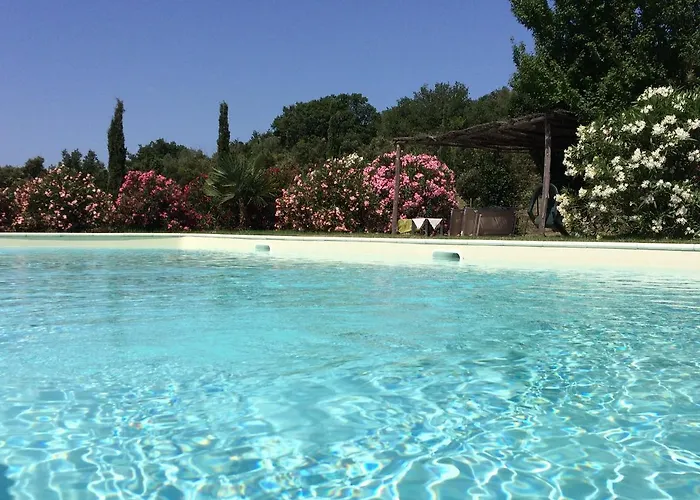 Lupo Vecchio مزرعة للإقامة *