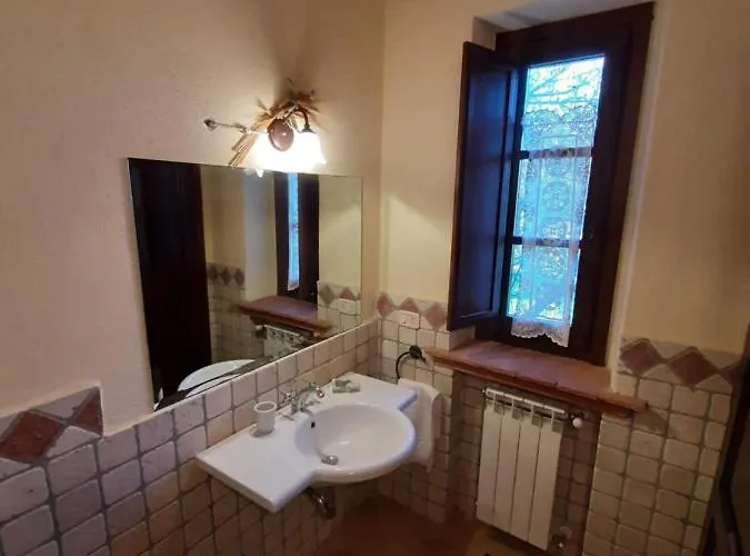 مزرعة للإقامة Lupo Vecchio